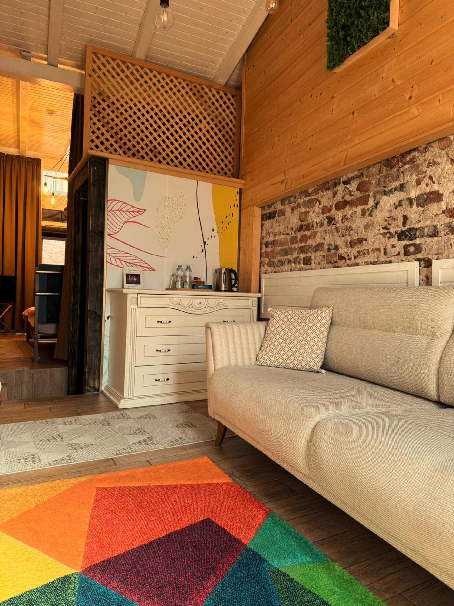 Boutique Guest House Yes For You Plovdiv Ngoại thất bức ảnh